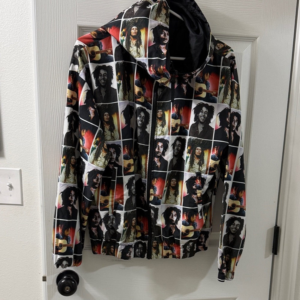 Graphic Hoodie with Iconic Print